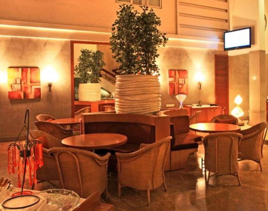 Hotel Woodland Púna Kültér fotó